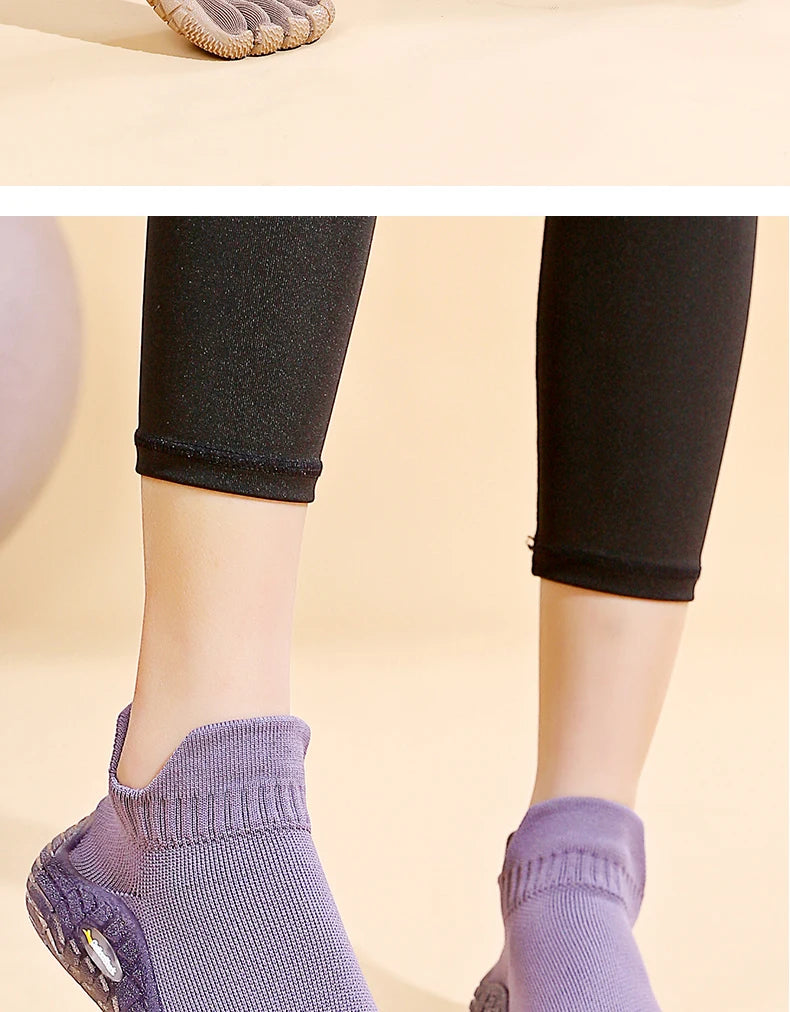 Five Finger Barefoot Shoes – Split Toe Minimalist Outdoor & Yoga Sneakers