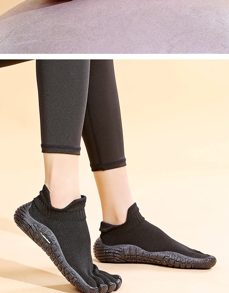 Five Finger Barefoot Shoes – Split Toe Minimalist Outdoor & Yoga Sneakers