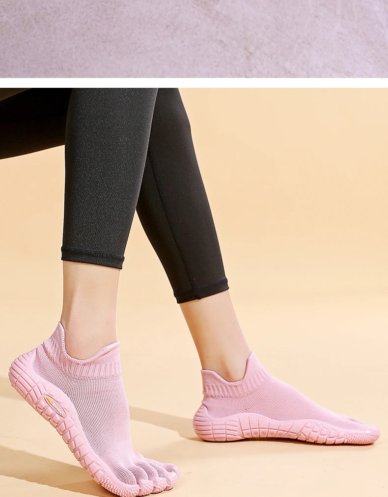 Five Finger Barefoot Shoes – Split Toe Minimalist Outdoor & Yoga Sneakers