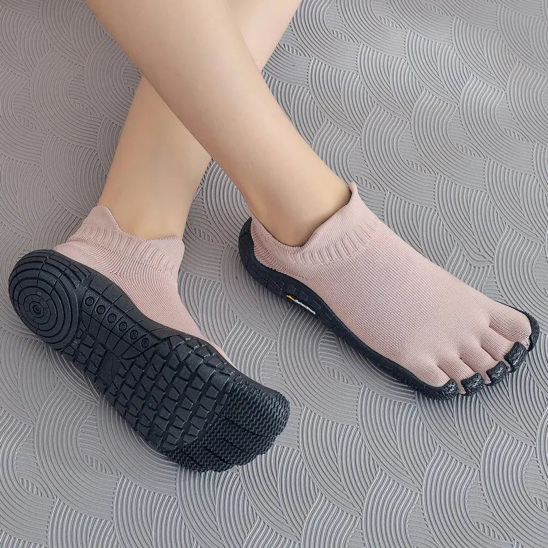 Five Finger Barefoot Shoes – Split Toe Minimalist Outdoor & Yoga Sneakers